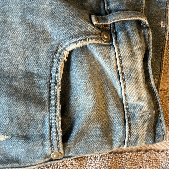 Loft straight crop jeans - NWOT!! - Picture 3 of 10